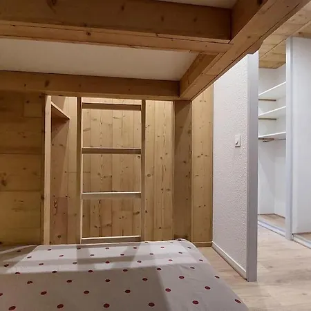 Douillet 33 M² Piscine Et Sauna - 6 Pers